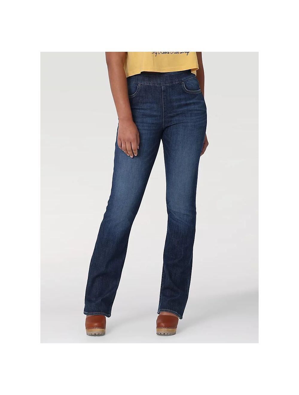 Wrangler Women's Retro Pull On High Rise Bootcut Jean